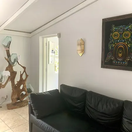 Sunny House, Сasa de vacaciones