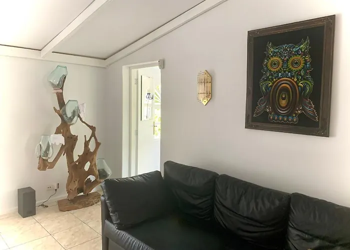 Sunny House, Casa de Férias